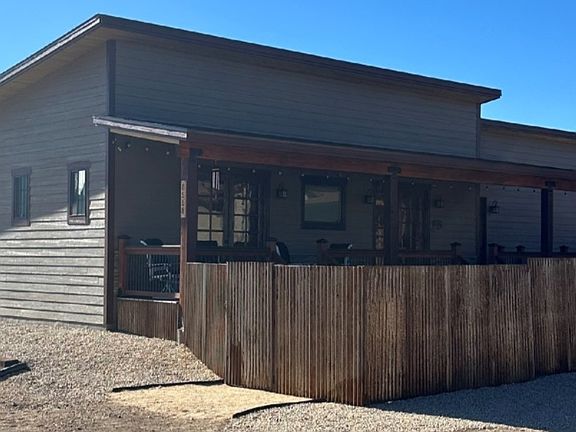 Covered Porch facing the Peaks