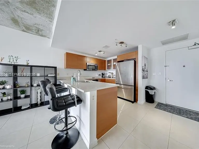3250 NE 1st Ave #CU-811 — Photo 4