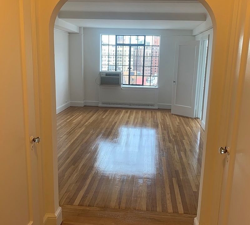 1st image of 1 Christopher St APT 15E