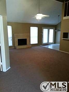 2nd image of 11821 Amberly Ln