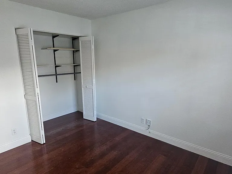 10780 Cypress Lake Ter — Photo 13