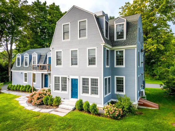 3 Cobbossee Avenue #1, Gardiner, ME 04345