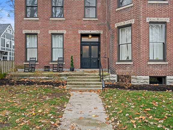 4th image of 1340 N Park Ave
