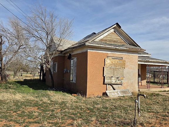 3rd image of 801 Haskell St