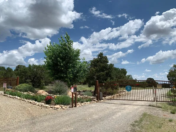 19 Camino Monte Azul, Edgewood, NM 87015