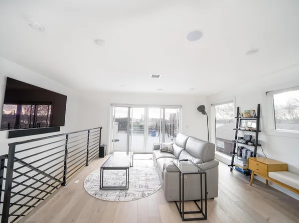 496 Undercliff Avenue image 39 of 52