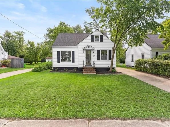 109 Avalon Dr, Bedford, OH 44146