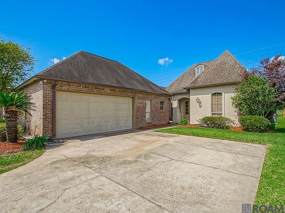 3rd image of 8602 Foxfield Dr