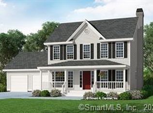 10 Madison Ave, Thompson, CT 06277