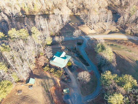 3rd image of 4021-4022 Johns River Rd