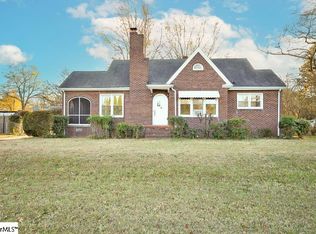 1003 W Parker Rd, Greenville, SC 29617