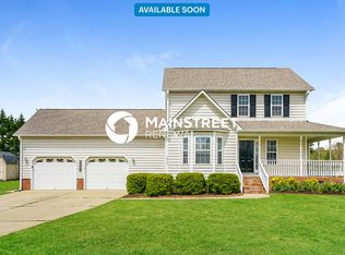 1013 Holland Ridge Dr, Raleigh, NC 27603