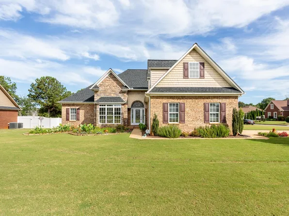 801 Emilys Pass SW, Jacksonville, AL 36265