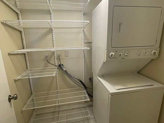 5th image of 5955 E 10th Ave APT 207