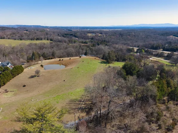 2917 Cobble Ln, Morristown, TN 37813