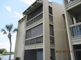 618 Orange Dr APT 215, Altamonte Springs, FL 32701