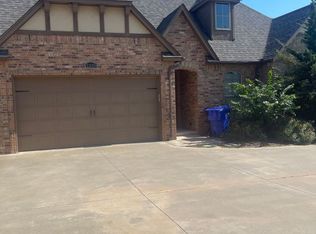 3320 Enclave Ln, Norman, OK 73072