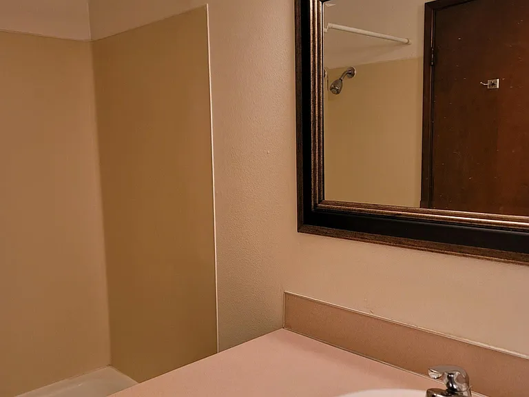 1425 Rainier Dr — Photo 14