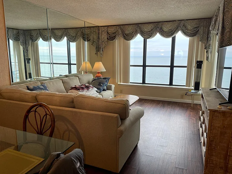 523 S Ocean Blvd #1005 — Photo 1