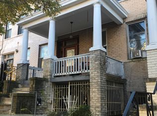 2718 Ontario Rd NW, Washington, DC 20009