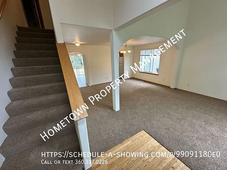 8407 49th Loop SE — Photo 3