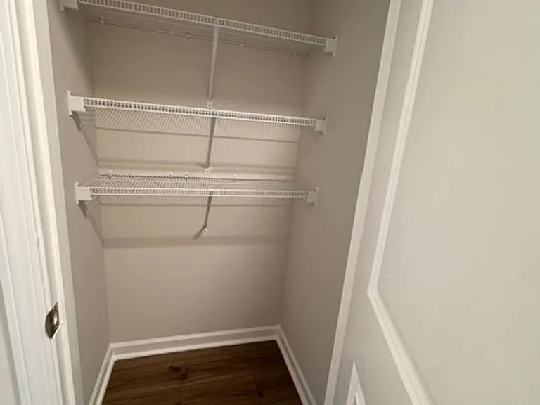 47 Coolidge Dr — Photo 22