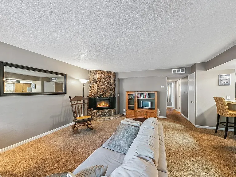 1121 Herbert Ave #A — Photo 5