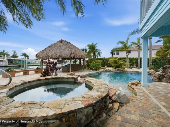 3496 Gulfview Dr, Hernando Beach, FL 34607