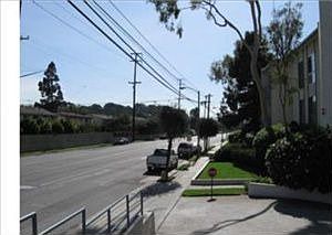 2nd image of 601 S Prospect Ave Unit 301
