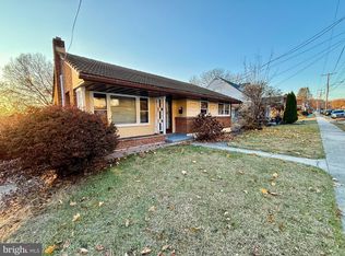 3526 Oak St, Laureldale, PA 19605