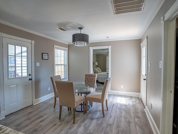 Lovely dining space connected to the kitchen.