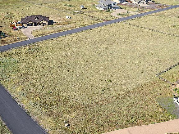 2nd image of 8425 W Mountain Shadows Dr