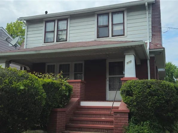 387 E York St, Akron, OH 44310