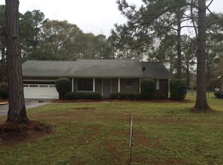 2208 Chesnutt Ave, Tifton, GA 31794