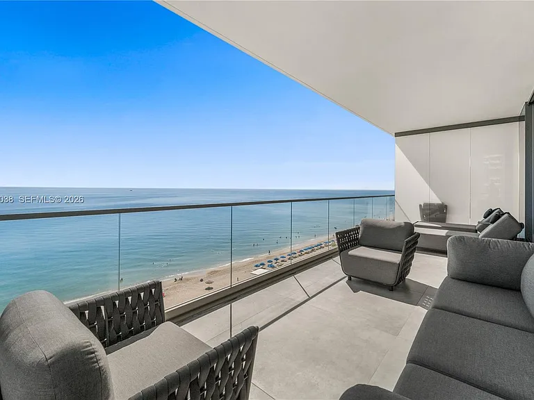 2000 S Ocean Dr #8A — Photo 2