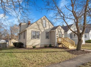 620 Glidden Ave, Dekalb, IL 60115