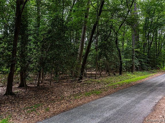 3rd image of Lots118 119 120 Little John St Lot 118-120