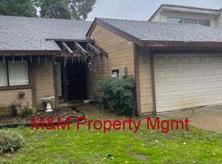 10 Saginaw Cir, Sacramento, CA 95833