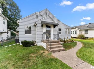 2424 Davie St, Davenport, IA