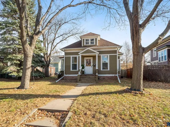 130 N Prairie Ave, Sioux Falls, SD 57104