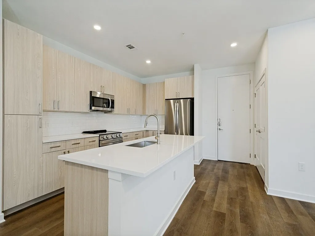 Crestview Heights — Photo 4