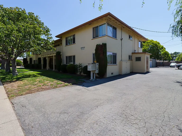 1952 Bellomy St, Santa Clara — Photo 2