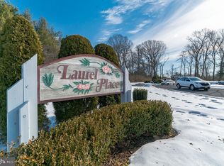 2101 Sedgefield Dr, Mount Laurel, NJ 08054