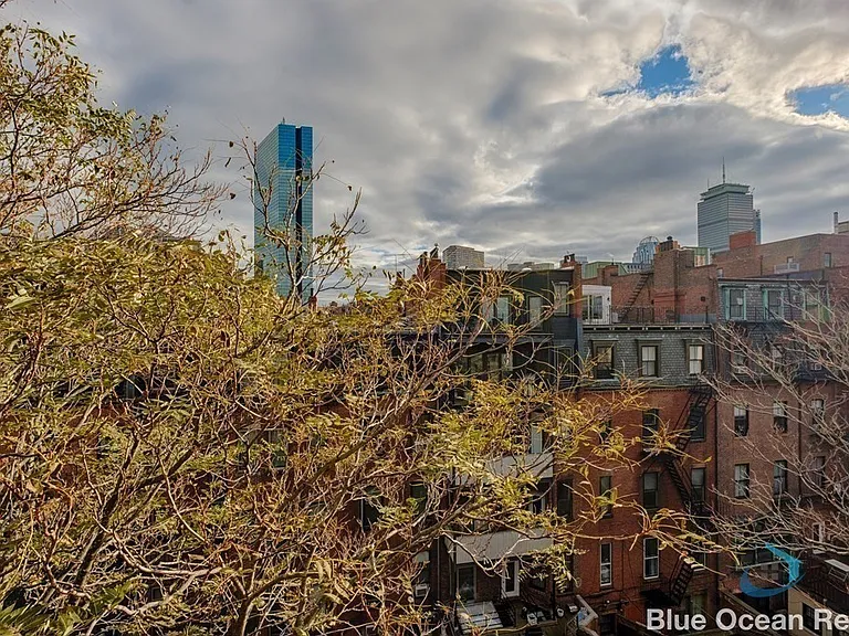 235 Beacon St #10 — Photo 15