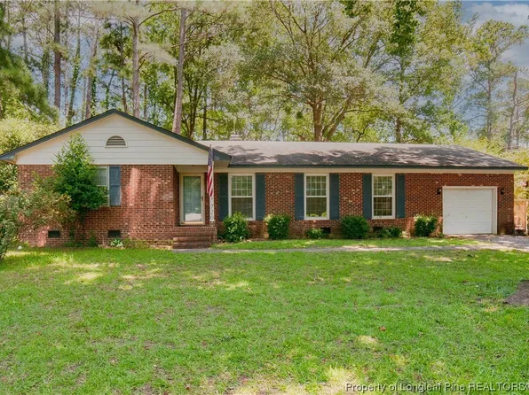 720 Roundtree Dr, Fayetteville, NC 28303