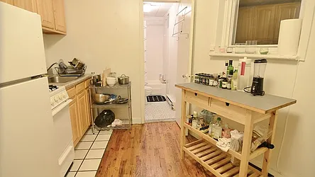 Rented by Park Property Advisors