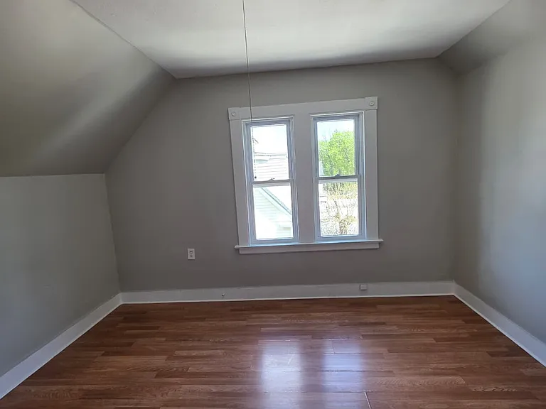 299 Norton St #3A — Photo 8