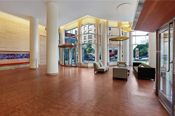 Rented by Battery Park Realty | media 29