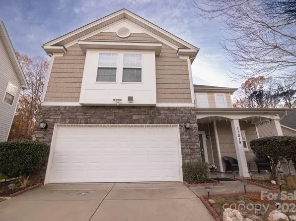 13019 Lake Erie Ln, Charlotte, NC 28273