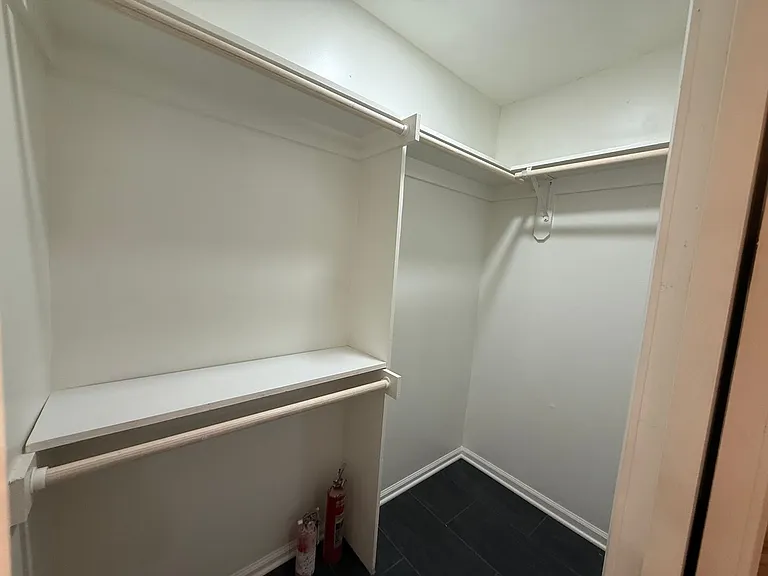 4806 Belinder Ct — Photo 25